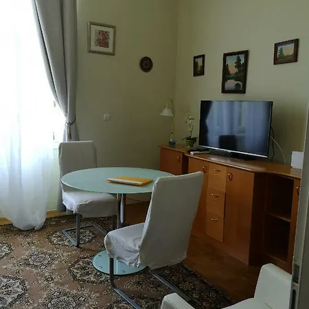 דירה Oranzno Poletje Vila Golf 19